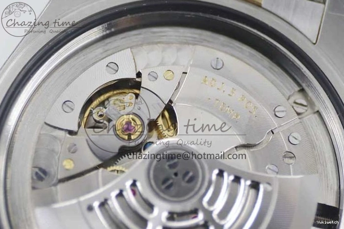 YG Asian SS Dial Edition Sky-Dweller Best 23J to 904L 1:1 Noob White on Bracelet 9001 SS YG 0301